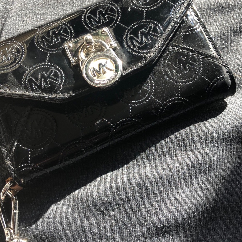 Michael Kors wrisltlit